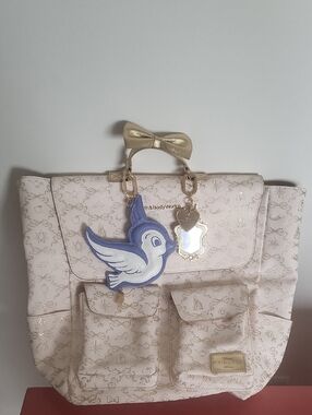 Bath & Body Works Cream Tote with Blue Bird Charm and Gold Bow